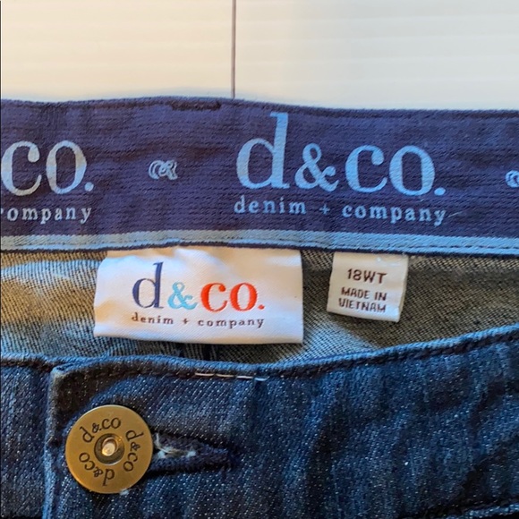 NWT Denim & Co. Bootcut Stretch Jeans 18T(36x32) - Picture 7 of 13